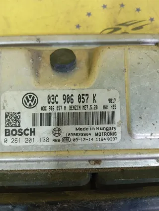 03C906057K Блок управление двс Skoda Fabia 1 Арт 2-958234, вид 3