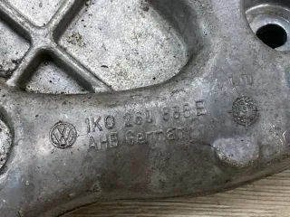 1K0260885B Кронштейн компрессора кондиционера Volkswagen Golf 6 Арт 2-962181, вид 7