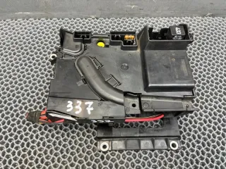 7L0937548C Блок предохранителей Volkswagen Touareg 1 Арт 2-963911, вид 3
