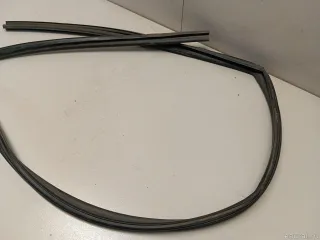 Уплотнитель стекла двери Geely Atlas 1 2019г. 5079045000 - Фото 4