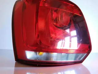 2009-2014 6R0945257A Фонарь задний левый Volkswagen Polo 5 Арт e12787167, вид 5