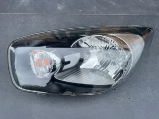 2011-2015 92101-1Y000 92101-1Y0 Фара левая Kia Picanto 2 Арт e12782274, вид 1
