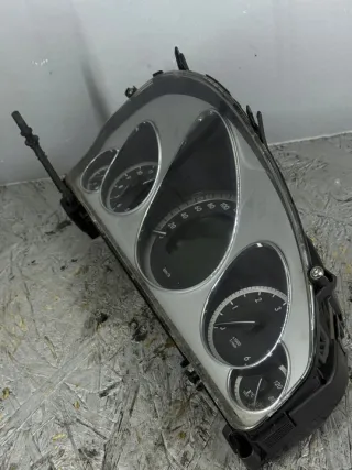 A2129005803 Щиток приборов (приборная панель) Mercedes E C207 Арт e12775453, вид 2