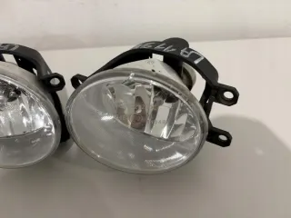 81220-02110 81210-02110 Фара противотуманная левая Toyota Avensis 3 Арт e12774800, вид 4