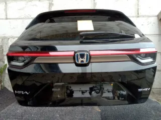  Крышка багажника (дверь 3-5) Honda HR-V 3 Арт e12772226, вид 1