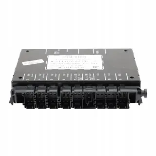 A2118704726 Блок предохранителей Mercedes C W203 Арт e12769620, вид 5