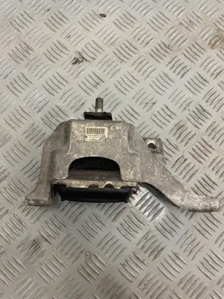 6779805 Подушка крепления КПП MINI CLUBMAN R55 Арт e12769151, вид 1