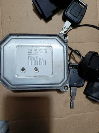 09158726 5WK9157 Блок управления двигателем Opel Zafira A Арт e12765556, вид 3