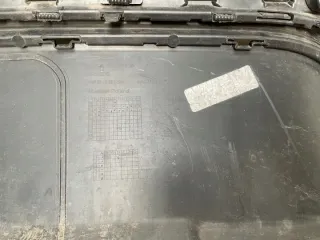 J9C3-17K835-A Бампер задний Jaguar E-PACE Арт e12764991, вид 11