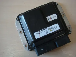 R2AK18881J Блок управления двигателем Mazda 3 BL Арт e12764294, вид 1