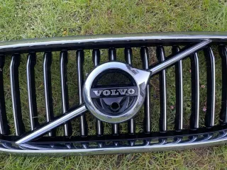 31457463 Решетка радиатора Volvo XC60 2 Арт e12764027, вид 3