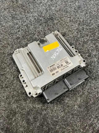 0281031578 391402ABB0 Блок управления двигателем Hyundai Tucson 3 Арт e12763863, вид 1