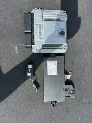 8512043 9237047 Блок управления двигателем BMW 3 E90/E91/E92/E93 Арт e12761452, вид 1