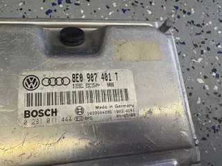 8E0907401T Блок управления двигателем Audi A4 B6 Арт e12760641, вид 2