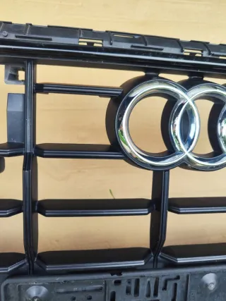 4M8853651D 4M8853651E 4M8853651e 4M8853651g Решетка радиатора Audi Q8 Арт e12760618, вид 7