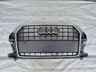 8U0853653M Решетка радиатора Audi Q3 1 Арт e12760588, вид 1