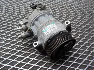 5N0820803C Компрессор кондиционера Volkswagen Passat B7 Арт e12759145, вид 1