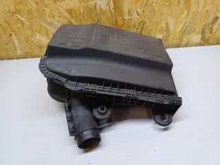 13717556547 Корпус воздушного фильтра BMW 3 E90/E91/E92/E93 Арт e12756300, вид 3