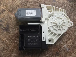 1K3837402E 1K0959702E Моторчик стеклоподъемника Volkswagen Golf 5 Арт e12751709, вид 1