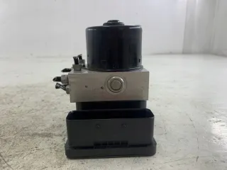 6776055 6776056 Блок ABS BMW 1 E81/E82/E87/E88 Арт e12750330, вид 3