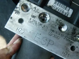 8K0907379T Блок ABS Audi A4 B8 Арт e12750189, вид 6