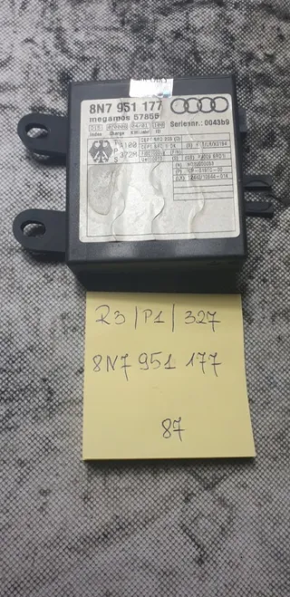 8N7951177 003B65 Блок управления (другие) Audi TT 1 Арт e12746396, вид 1