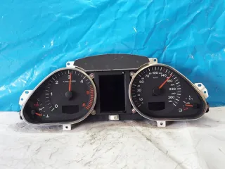 4F0920901C Щиток приборов (приборная панель) Audi A6 C6 (S6,RS6) Арт e12743290, вид 1