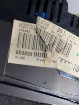 8E0920900L Щиток приборов (приборная панель) Audi A4 B6 Арт e12743196, вид 4