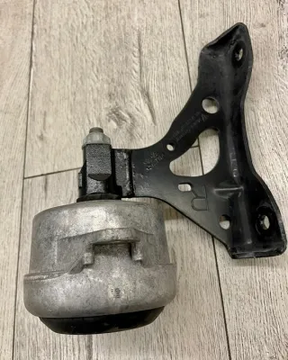 982399201A 982399201 98137519601 98137518200 Подушка крепления КПП Porsche Boxster 982 Арт e12742762, вид 2