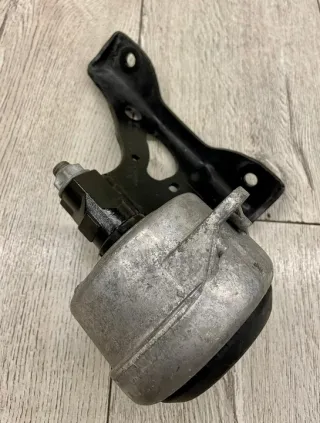 982399201A 982399201 98137519601 98137518200 Подушка крепления КПП Porsche Boxster 982 Арт e12742762, вид 3