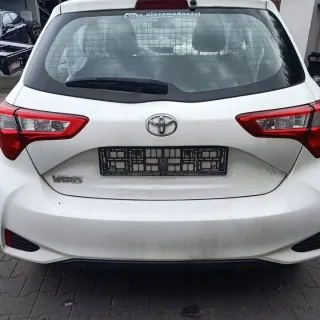 697731326 Фонарь задний левый Toyota Yaris 3 Арт e12742406, вид 1