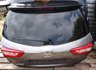  Крышка багажника (дверь 3-5) Toyota Yaris 3 Арт e12739695, вид 1