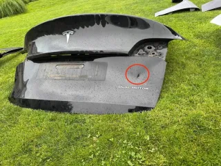  Крышка багажника (дверь 3-5) Tesla model Y Арт e12739662, вид 3