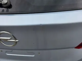  Крышка багажника (дверь 3-5) Opel Astra K Арт e12739420, вид 2