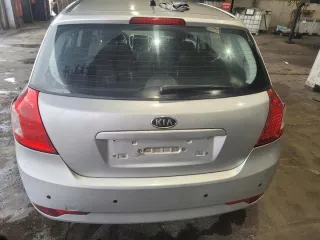 6948040 Крышка багажника (дверь 3-5) Kia Ceed 1 Арт e12739243, вид 1