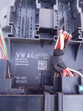 3AA937087H Блок предохранителей Volkswagen Passat B7 Арт e12738274, вид 2