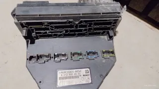 A2129004500 Блок предохранителей Mercedes E C207 Арт e12737994, вид 1
