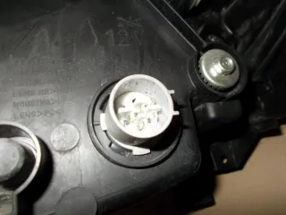 45678987623450 Фара правая Mazda 5 1 Арт e12735721, вид 5