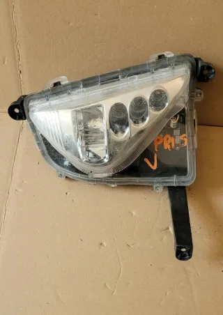 2012-2015R 81220-47020 Фара противотуманная левая Toyota Prius 3 Арт e12735067, вид 1