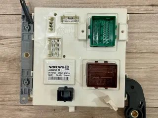 32313937 32356704 32269635 Блок управления двигателем Volvo S60 2 Арт e12731034, вид 2