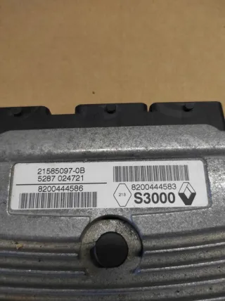 8200444586 8200444583 Блок управления двигателем Renault Espace 4 Арт e12729901, вид 4