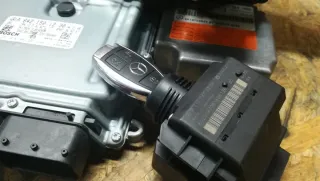 0281015903 6421501230 Блок управления двигателем Mercedes CLS C219 Арт e12728849, вид 2