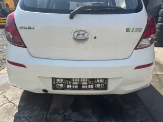 2008-2014 Бампер задний Hyundai i20 1 Арт e12728119, вид 1