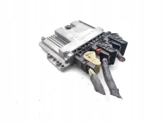 0281017831 AV21-12A650-GC Блок управления двигателем Ford Fiesta 6 Арт e12728086, вид 1
