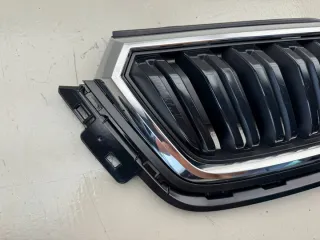  658853653A Решетка радиатора Skoda Kamiq Арт e12727373, вид 2