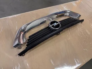 90505722 Решетка радиатора Opel Vectra B Арт e12727180, вид 3