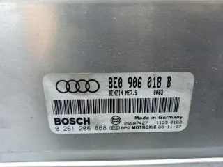8E0906018B Блок управления двигателем Audi A4 B6 Арт e12726633, вид 2