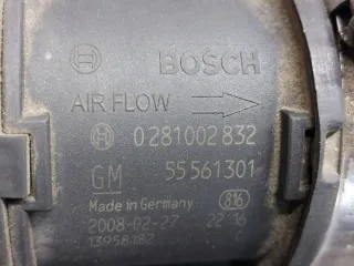 13271101 55561301 55559548 55558369 55351756 Корпус воздушного фильтра Opel Astra H Арт e12721243, вид 3