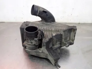 8200358901C 8200398990B Корпус воздушного фильтра Nissan NV 200 Арт e12721221, вид 2