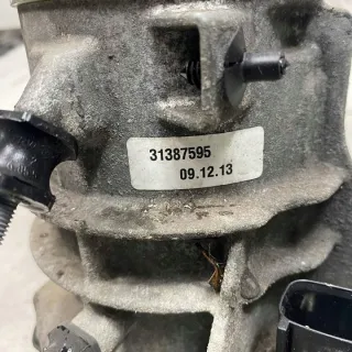 31387595 Насос гидроусилителя руля Volvo C70 2 Арт e12716776, вид 5